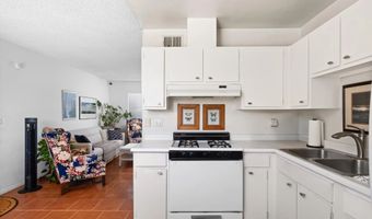 4935 Roja Dr, Oceanside, CA 92057
