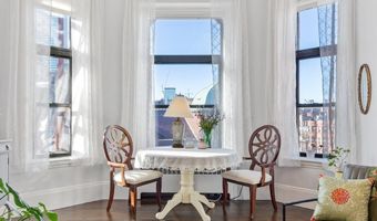 271 Dartmouth St 4H, Boston, MA 02116