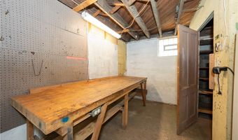 13522 North Rd, Alden, NY 14004