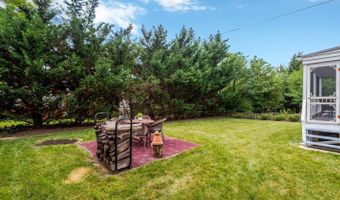 5028 25TH St N, Arlington, VA 22207