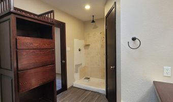 404 Sunbeam Ave, Alamogordo, NM 88310