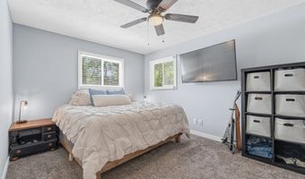 7240 W Division Rd, Bargersville, IN 46106