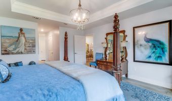 6225 Emerald Lake Dr, Biloxi, MS 39532