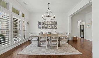 1984 Clovercroft Rd NW, Acworth, GA 30101