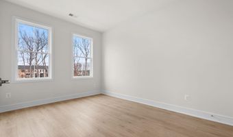 23019 BLUE EAGLE Ter, Ashburn, VA 20148