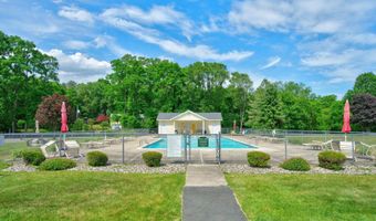 507 Greenwich Dr, Albany, NY 12203