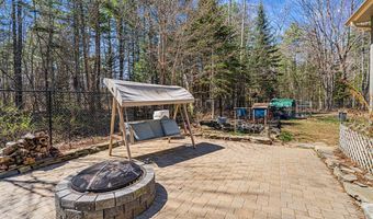 75 Marsh Rd, Belfast, ME 04915