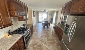 54 S Emerson Ave, Amity Harbor, NY 11701