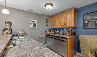 1205 N Dewey, Auburn, IN 46706