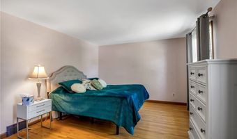 92 Dan Troy Dr, Amherst, NY 14221
