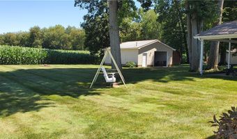 10830 Wilma Ave NE, Alliance, OH 44601