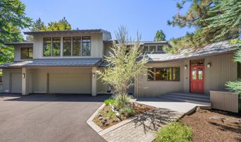 4211 NW Lower Village Rd, Bend, OR 97703