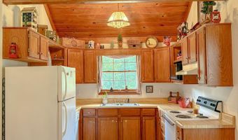 676 Sunny Point Rd, Baxter, TN 38544