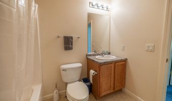 77 Knowles Rd, Belgrade, ME 04917