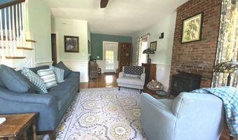 199 Main St, Belfast, ME 04915