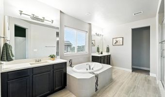 18541 W 93rd Pl, Arvada, CO 80007
