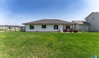 4001 S Infield Ave, Sioux Falls, SD 57110
