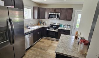 302 Frankfort St, Augusta, KY 41002