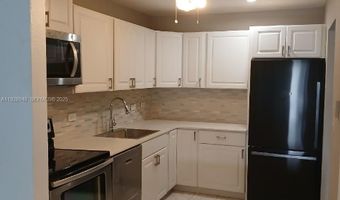 20505 E Country Club Dr 138, Aventura, FL 33180