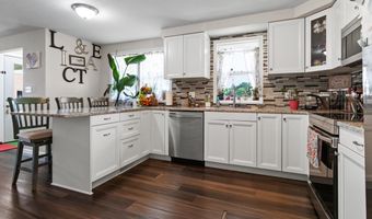 535 N BADGER Ave, Appleton, WI 54914