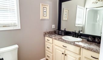 765 Max Deen Dr, Baxley, GA 31513