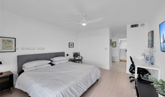 20515 E Country Club Dr 2146, Aventura, FL 33180
