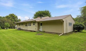 4015 Fairview Ave N, Arden Hills, MN 55112