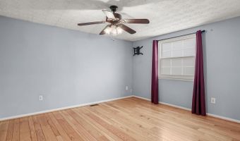 12715 LODE St, Bowie, MD 20720