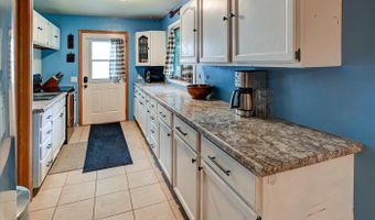 3909 Hynek Rd, Madison, WI 53714