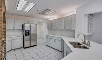 354 Lakeway Dr, Brandon, MS 39047