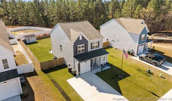 55 Walkabout Dr, Aberdeen, NC 28315