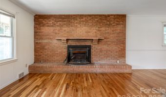 52 Blake Dr, Arden, NC 28704