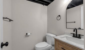 209 Mcnair Rd, Amherst, NY 14221