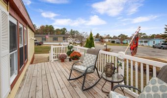 8 Mary Ct, Barnegat, NJ 08005