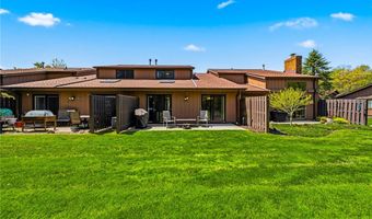 636 Cherry Park Oval, Aurora, OH 44202