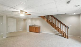 621 Covedale Ave, Delhi, OH 45238