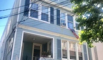 135 W 24TH St 3, Bayonne, NJ 07002