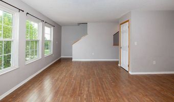 1062 10th Ave NW, Altoona, IA 50009
