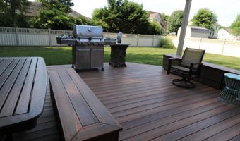 381 Woodside Ct, Batesville, IN 47006