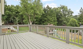 4415 ROBERTS Ave, Annandale, VA 22003
