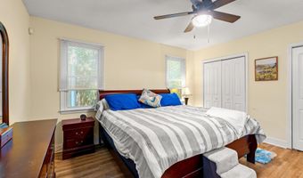 406 S Rosemary Ave, Andrews, SC 29510