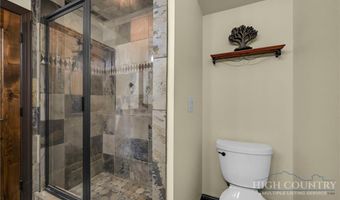 241 The Glens Blvd, Banner Elk, NC 28604