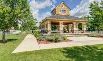 11614 Laketowne Vw, Albertville, MN 55301