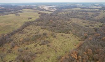 576 Th Ave, Albia, IA 52531