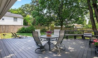 2069 Upper Chelsea Rd, Columbus, OH 43221