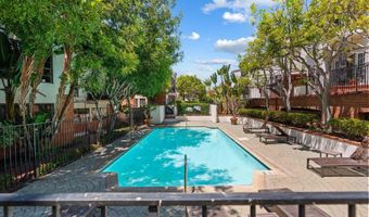 2630 Pirineos Way 4, Carlsbad, CA 92009