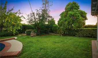 29950 Rolling Ridge Dr, Agoura Hills, CA 91301
