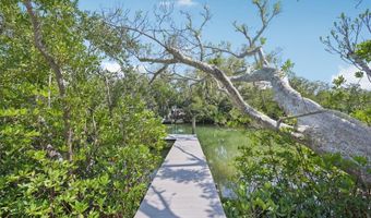 108 PELICAN Dr, Anna Maria, FL 34216
