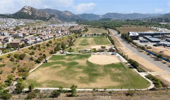 205 Windsor Grey, Fallbrook, CA 92028