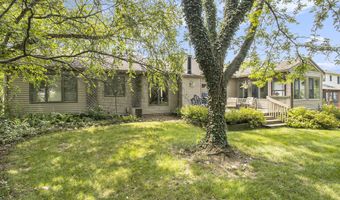 572 Trego Cir, Ann Arbor, MI 48103